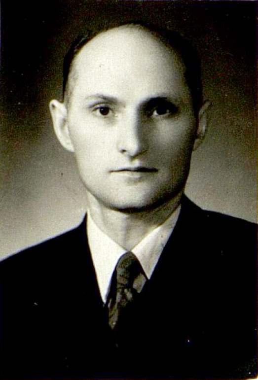 Аркадий Семёнович Падерин (1914-1979). Член младшего "Содружества" в г. Харбине. Фотография была послана Е.И. Рерих.
